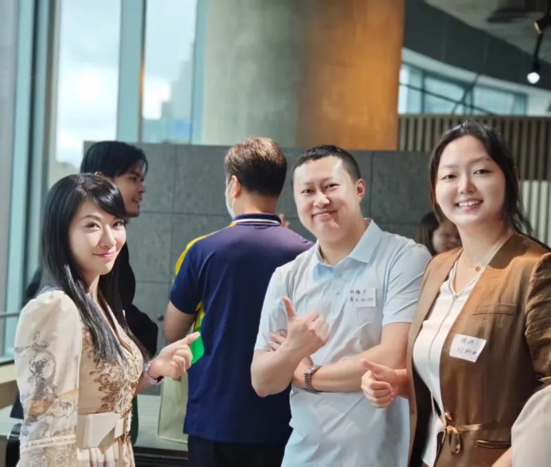 索云AI联动全球女性成长基金会香港路演-AWE引擎定义Agentic未来